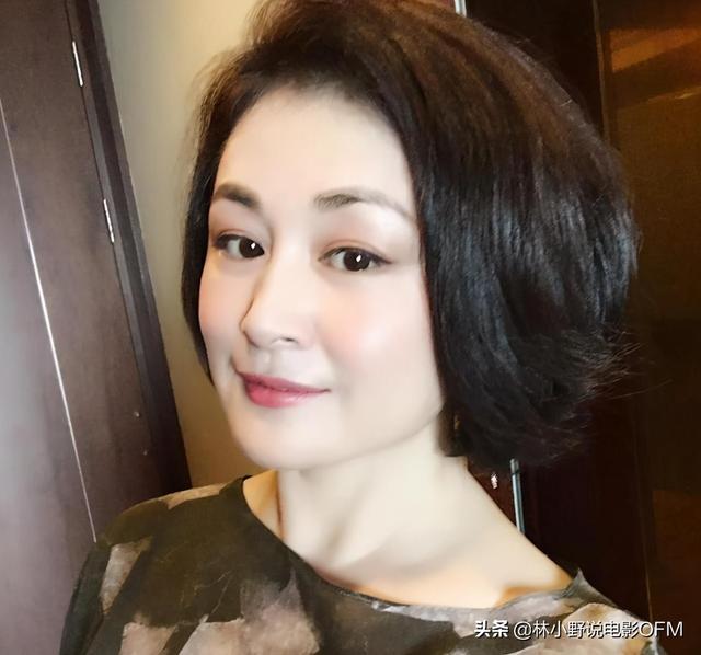 歌手刘钧妻子图片
